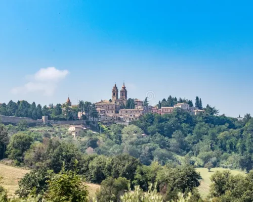 san-ginesio-le-marche-italy-hill-top-town-san-ginesio-le-marche-italy-medieval-town-culture-history-200311890